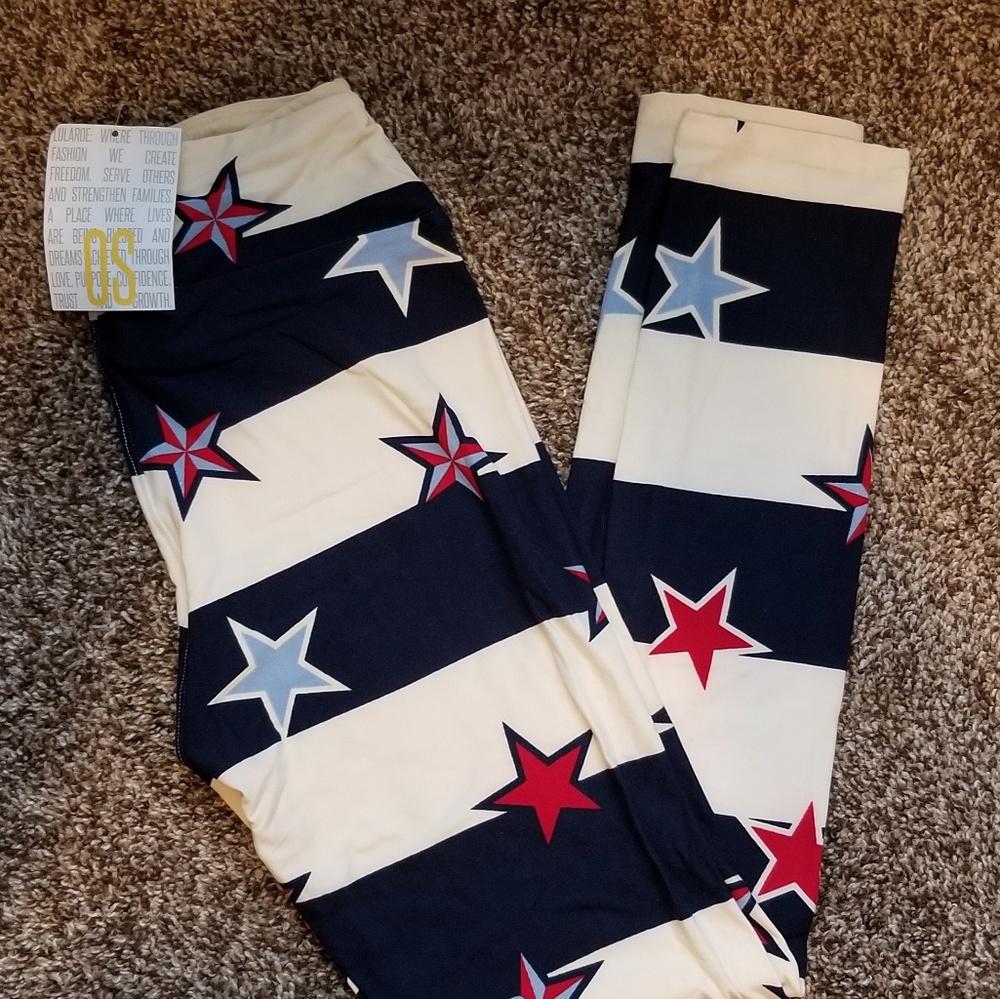 🌸Stars and stripes OS lularoe leggings ❤